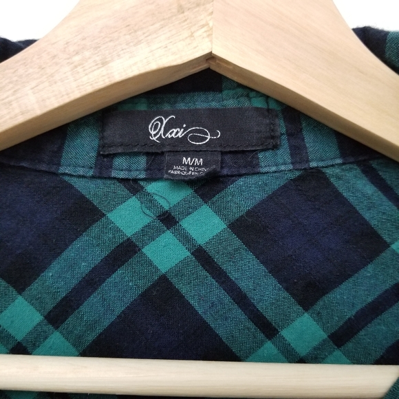 Plaid button down - Picture 2 of 5